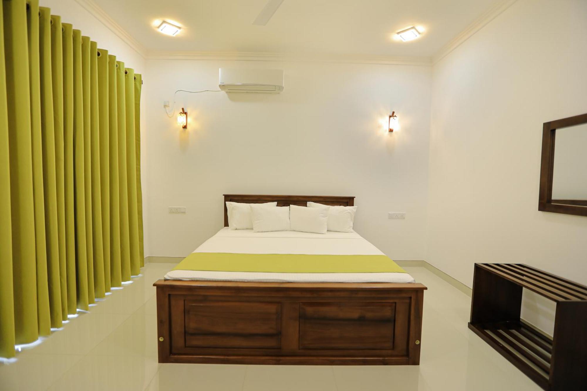 D Marit Motel Negombo Eksteriør bilde