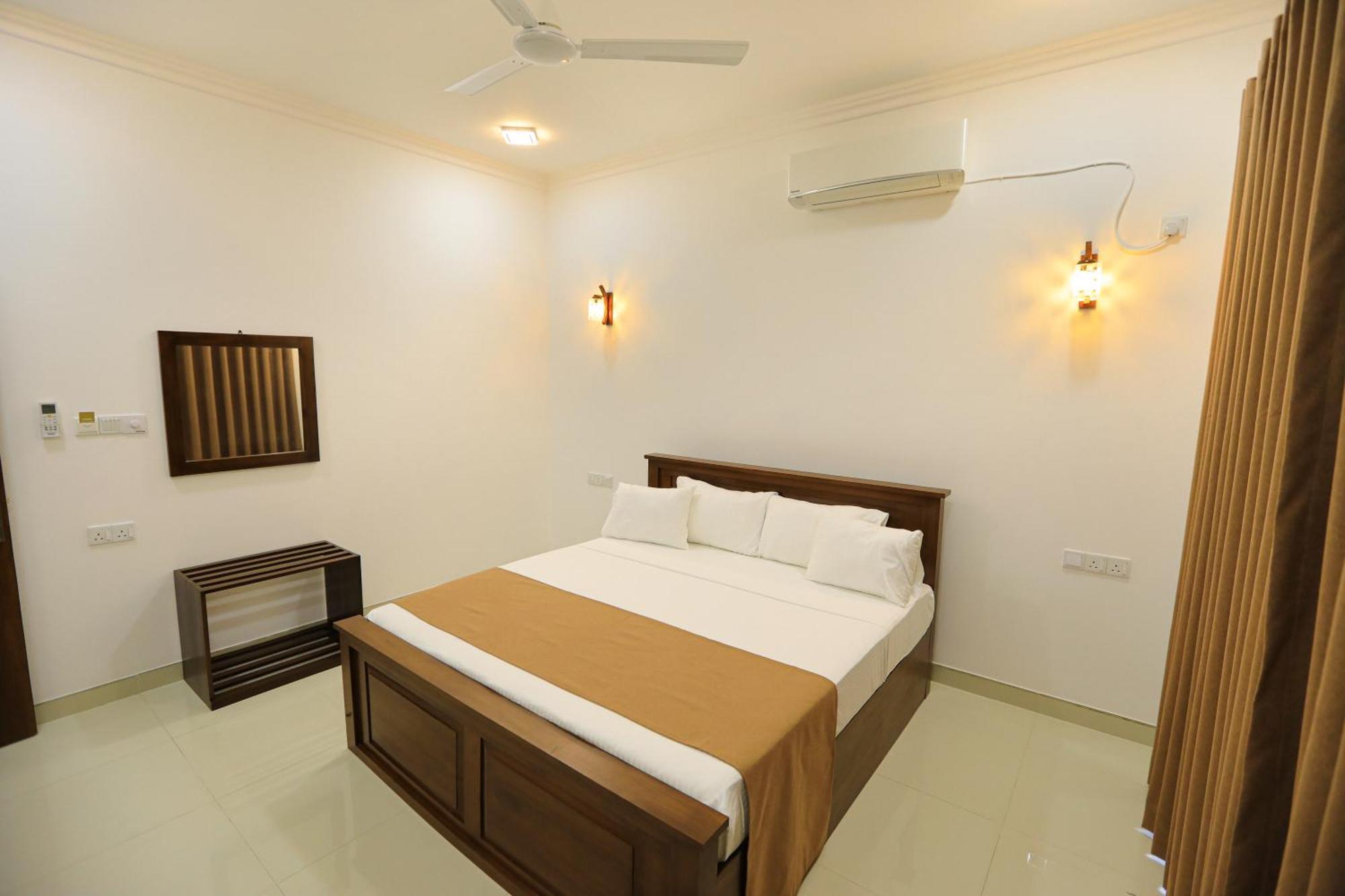 D Marit Motel Negombo Eksteriør bilde